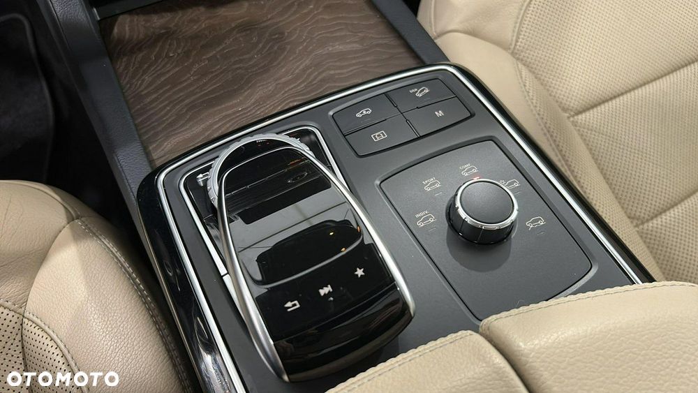 Mercedes-Benz GLS 400 4-Matic - 18