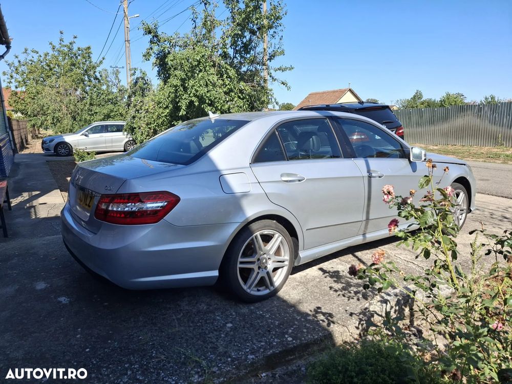 Mercedes-Benz E - 8