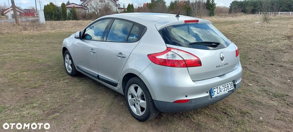 Renault Megane 1.6 16V Dynamique - 4