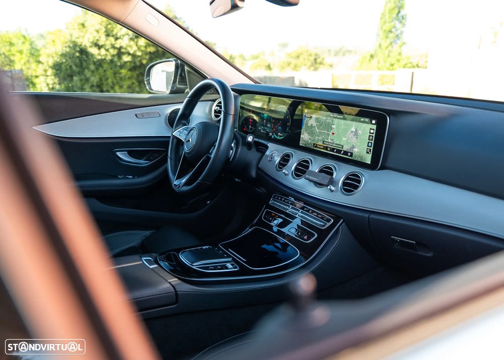 Mercedes-Benz E 300 de 4Matic 9G-TRONIC - 10