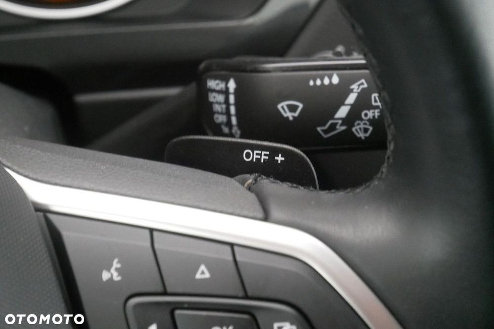 Volkswagen Tiguan 2.0 TDI Life DSG - 26