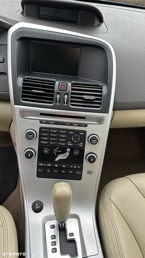 Volvo XC 60 T6 AWD Summum - 14