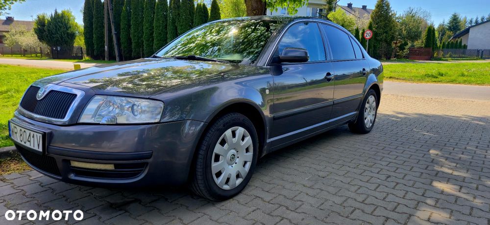 Skoda Superb 2.0 Classic - 1
