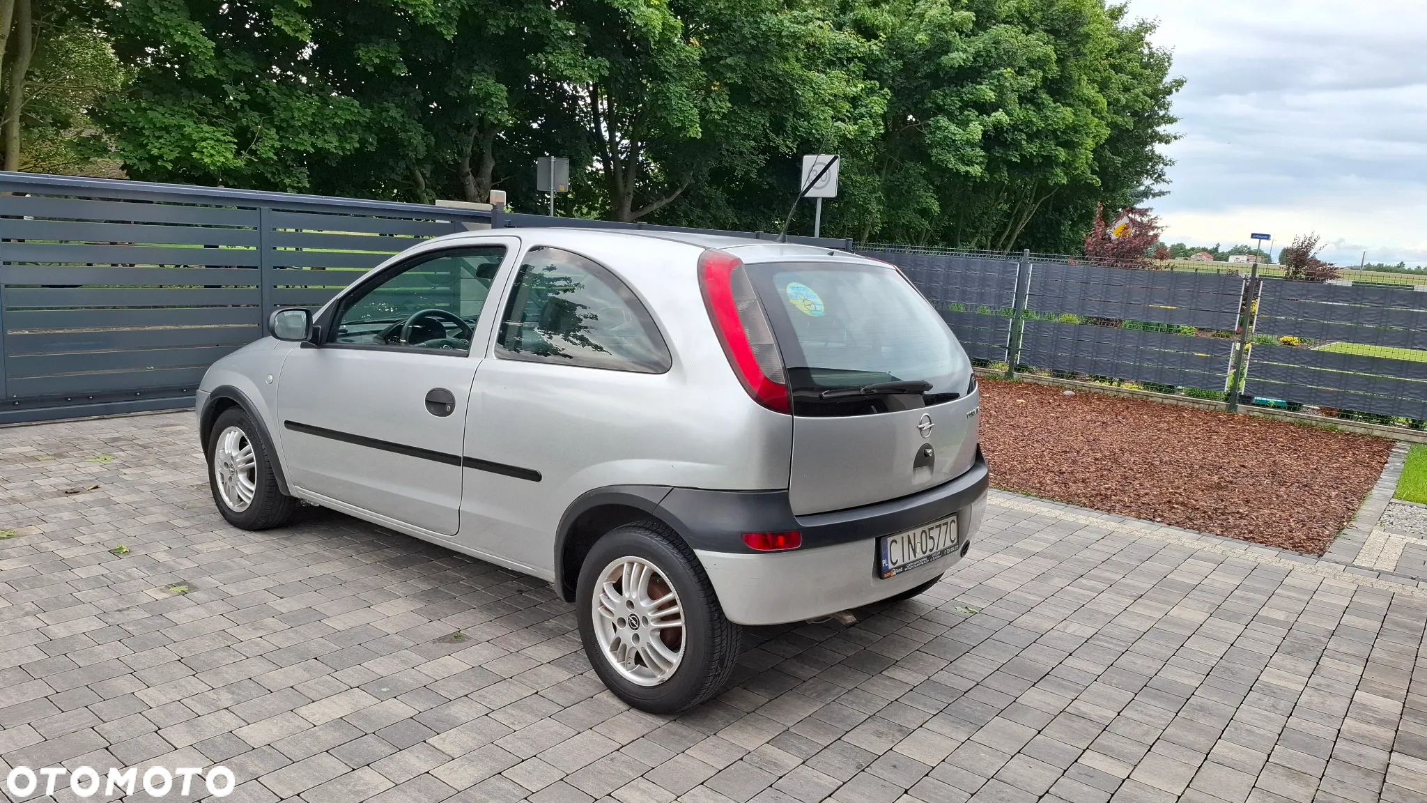 Opel Corsa 1.2 16V NJoy - 5