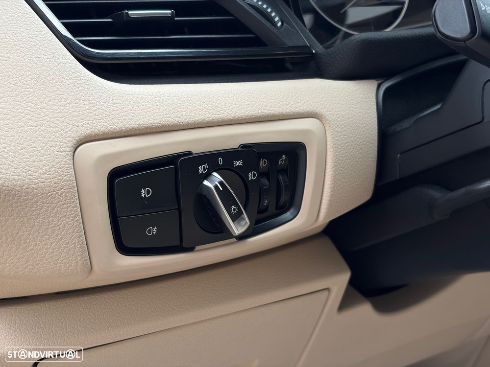 BMW 225xe Active Tourer iPerformance Luxury Line - 29