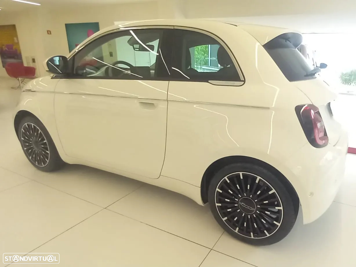 Fiat 500e 42 kWh - 4