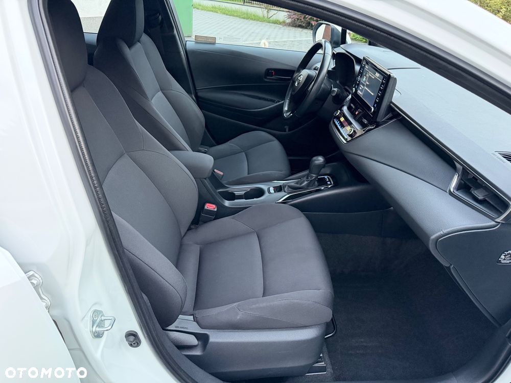 Toyota Corolla 1.8 Hybrid Comfort - 21