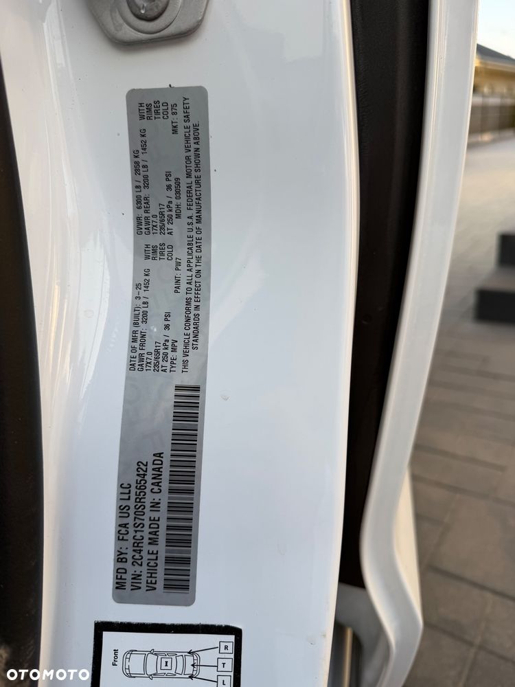 Chrysler Pacifica - 9