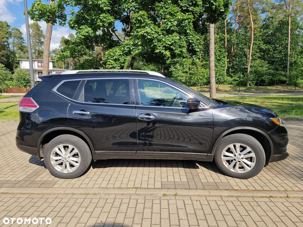 Nissan Rogue - 5