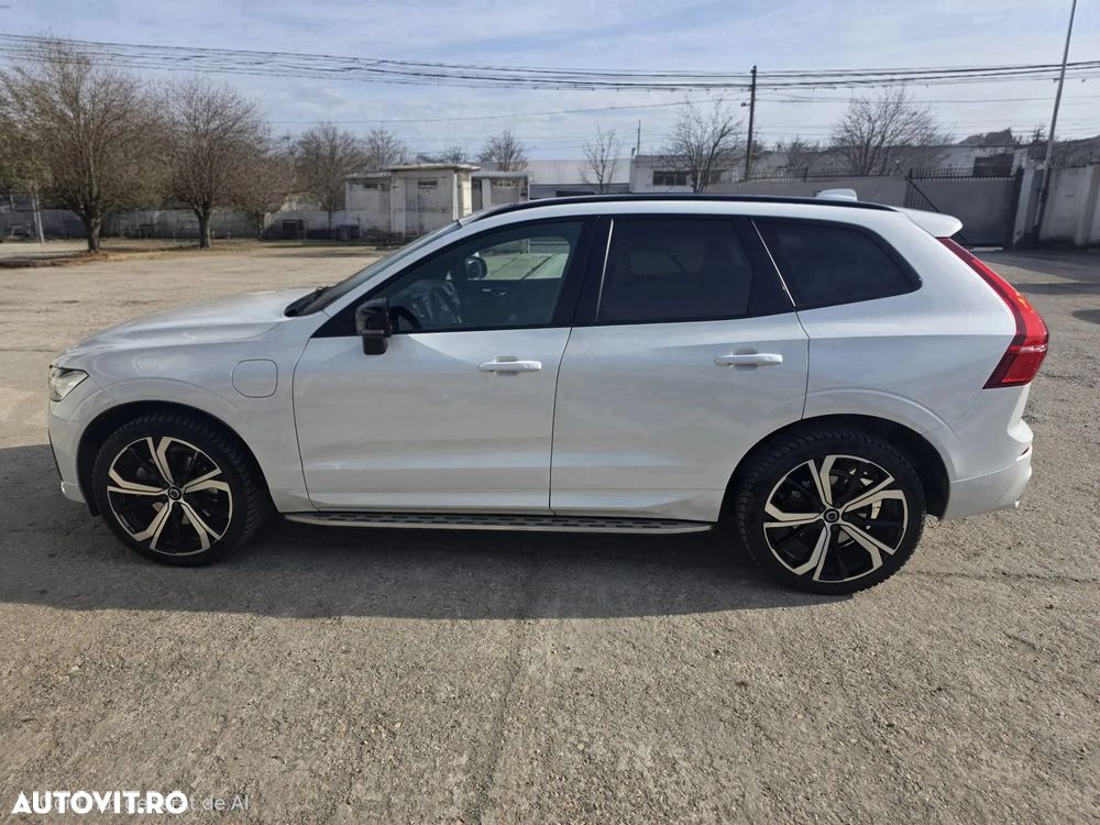 Volvo XC 60 Recharge T8 Twin Engine eAWD R-Design - 3