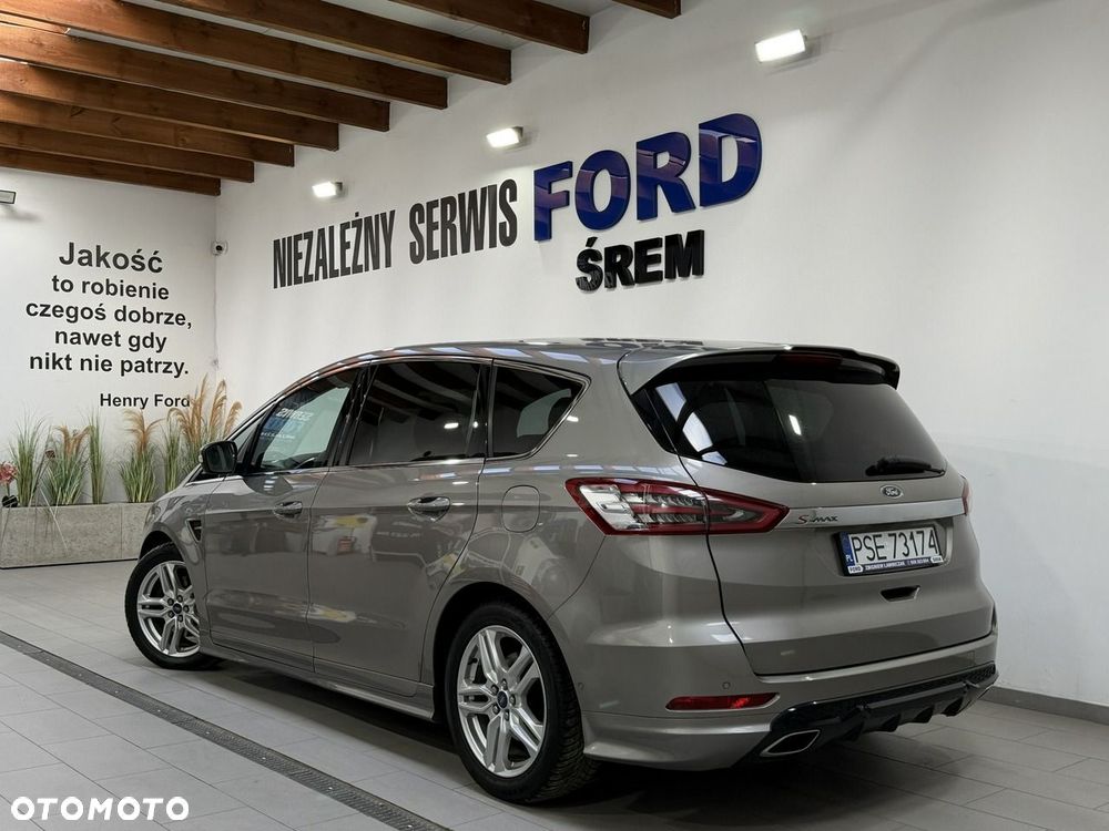 Ford S-Max - 15