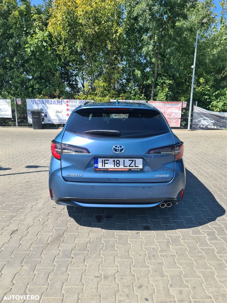 Toyota Corolla - 2