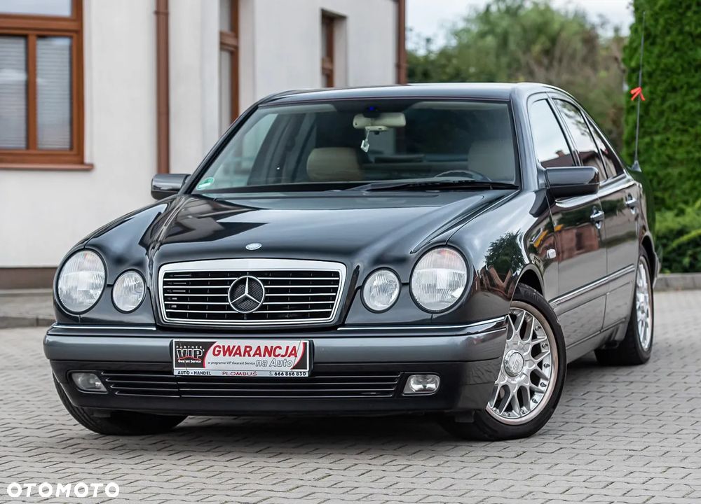 Mercedes-Benz Klasa E - 2