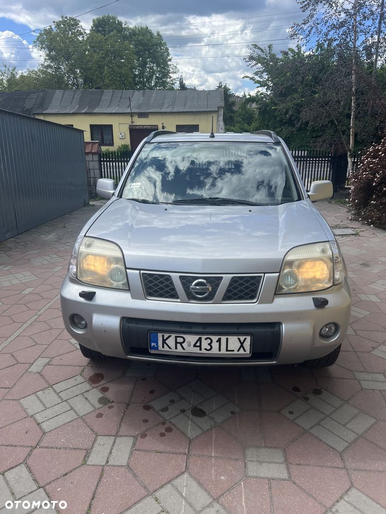 Nissan X-Trail - 1