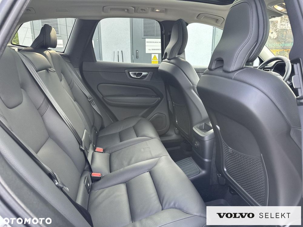 Volvo XC 60 - 13