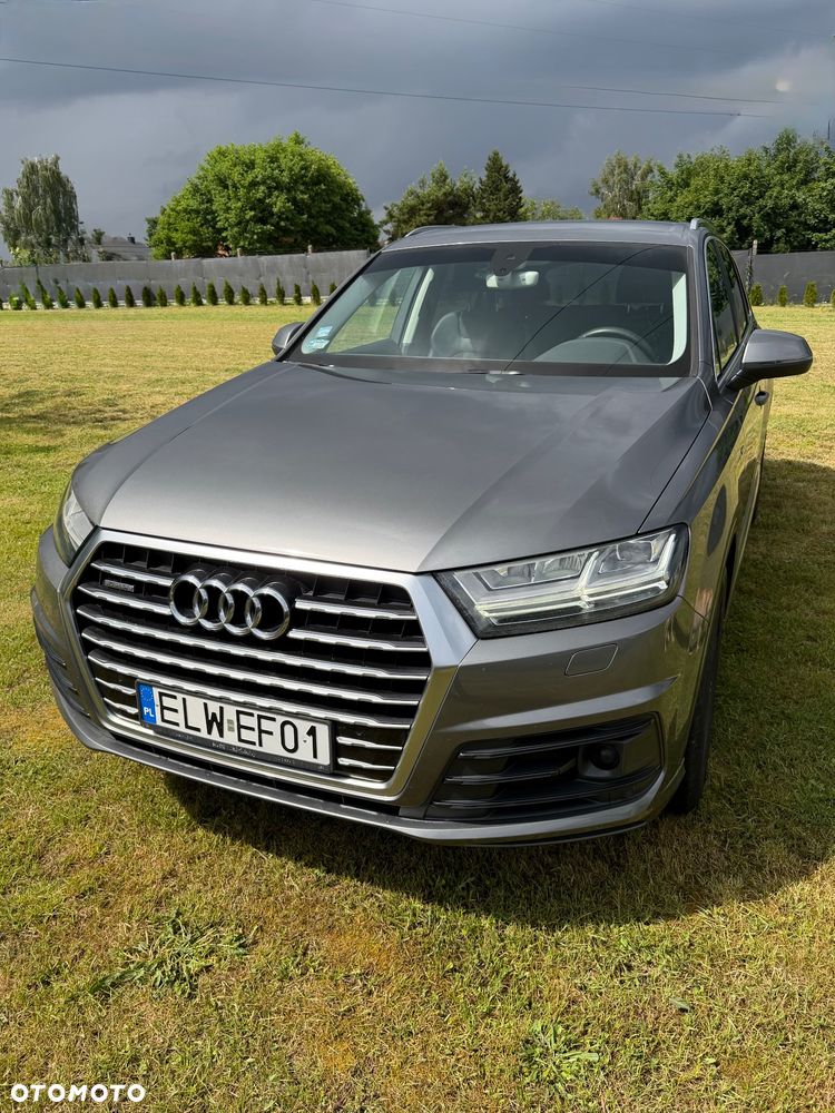 Audi Q7 - 6