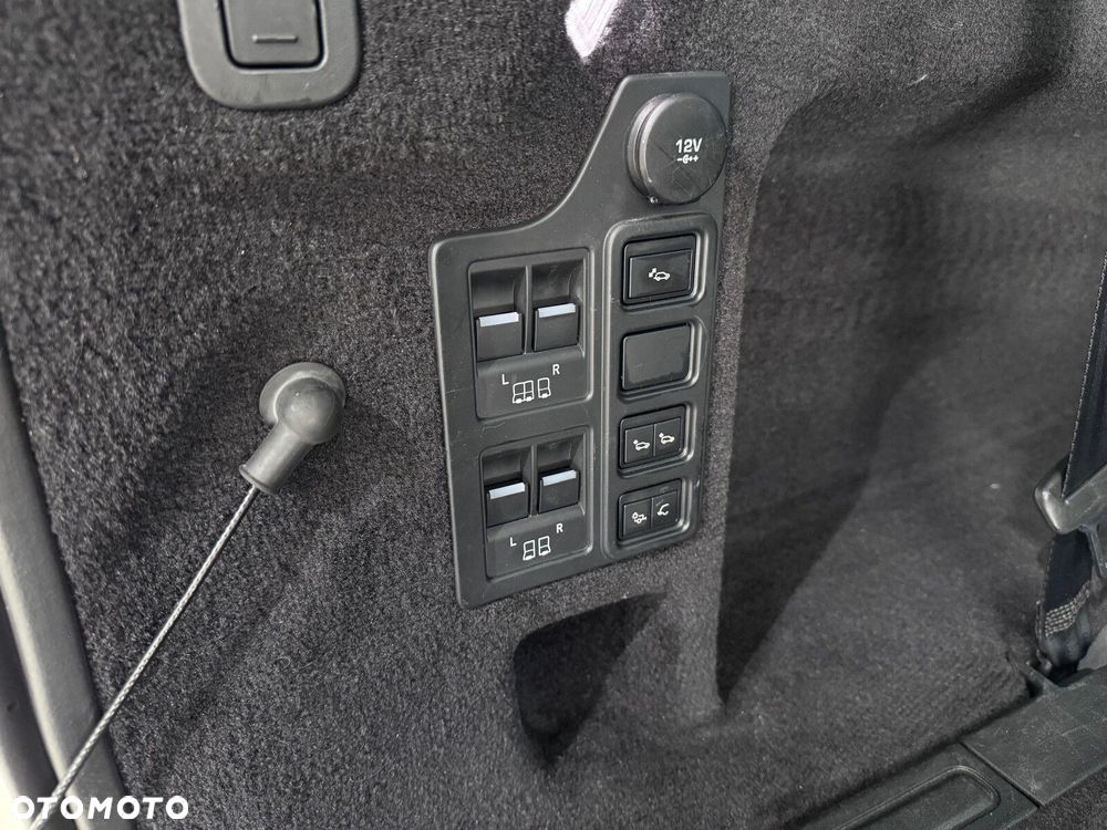 Land Rover Discovery V 2.0 SD4 SE - 22