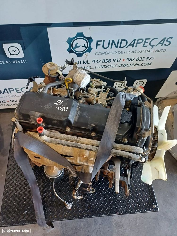 Motor Toyota Hillux 2.4D 74Cv Ref: 2L - 3