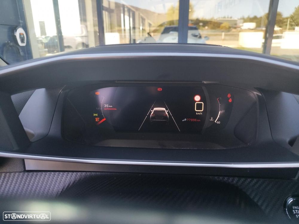 Peugeot 2008 1.2 PureTech GT Line - 32