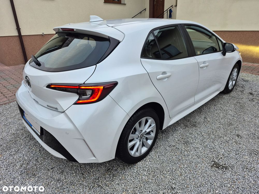 Toyota Corolla 1.8 Hybrid Comfort - 5