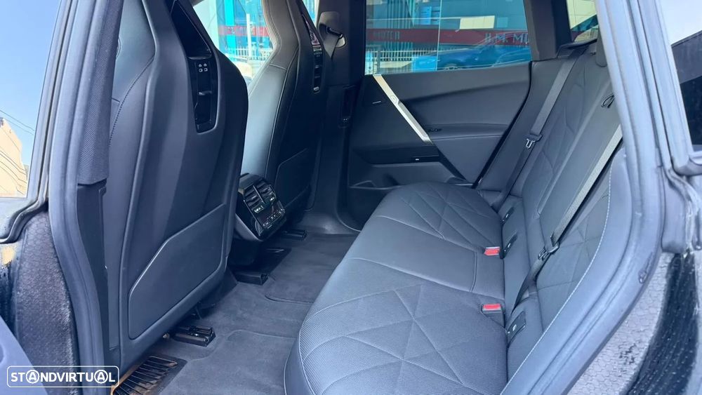 BMW iX xDrive 50 Pack Desportivo - 14