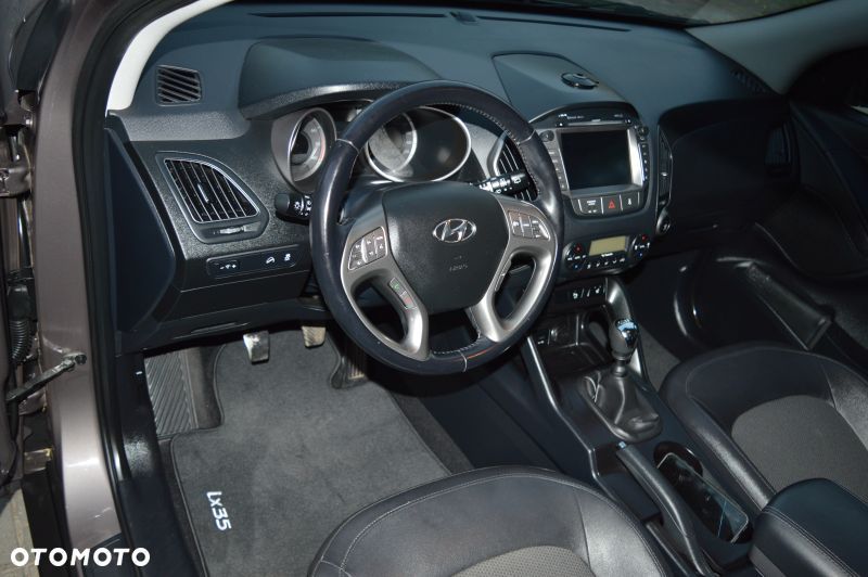 Hyundai ix35 - 14