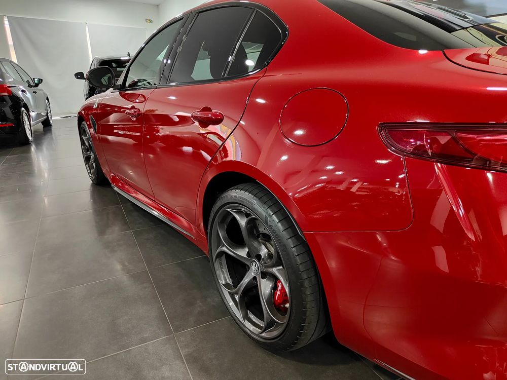 Alfa Romeo Giulia 2.9 Bi-Turbo Quadrifoglio AT8 - 27