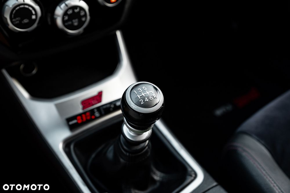 Subaru WRX STI 2.5 Sport - 33