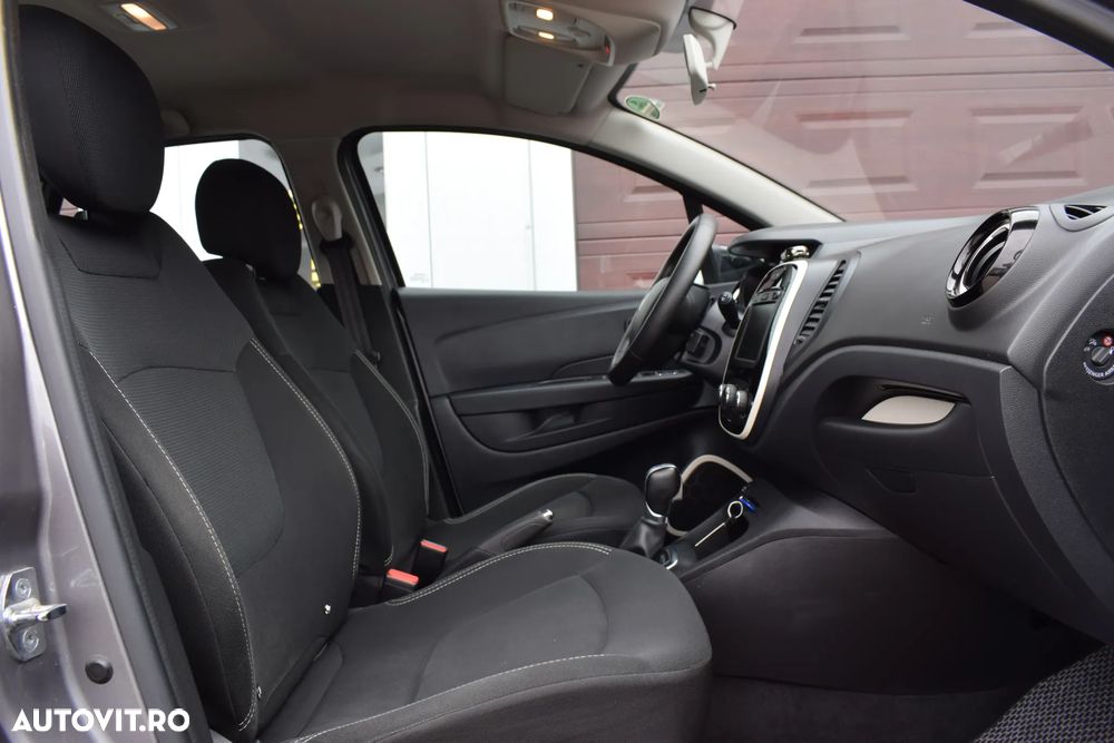 Renault Captur ENERGY dCi 90 EDC Intens - 11