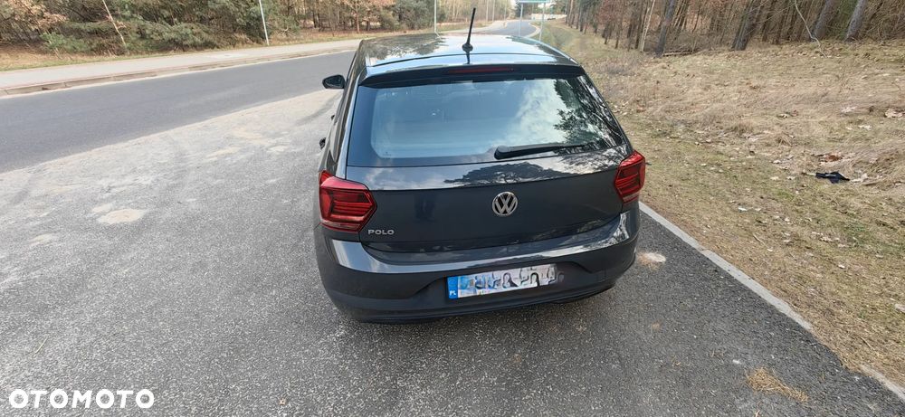 Volkswagen Polo 1.6 TDI SCR Highline - 5