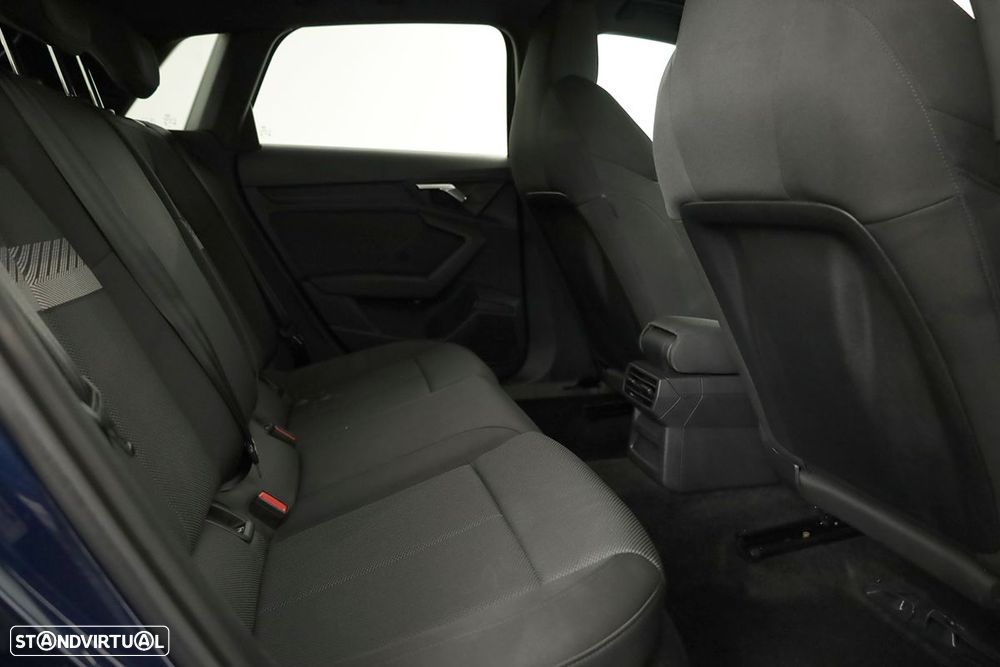 Audi A3 Sportback 45 TFSIe S line - 23