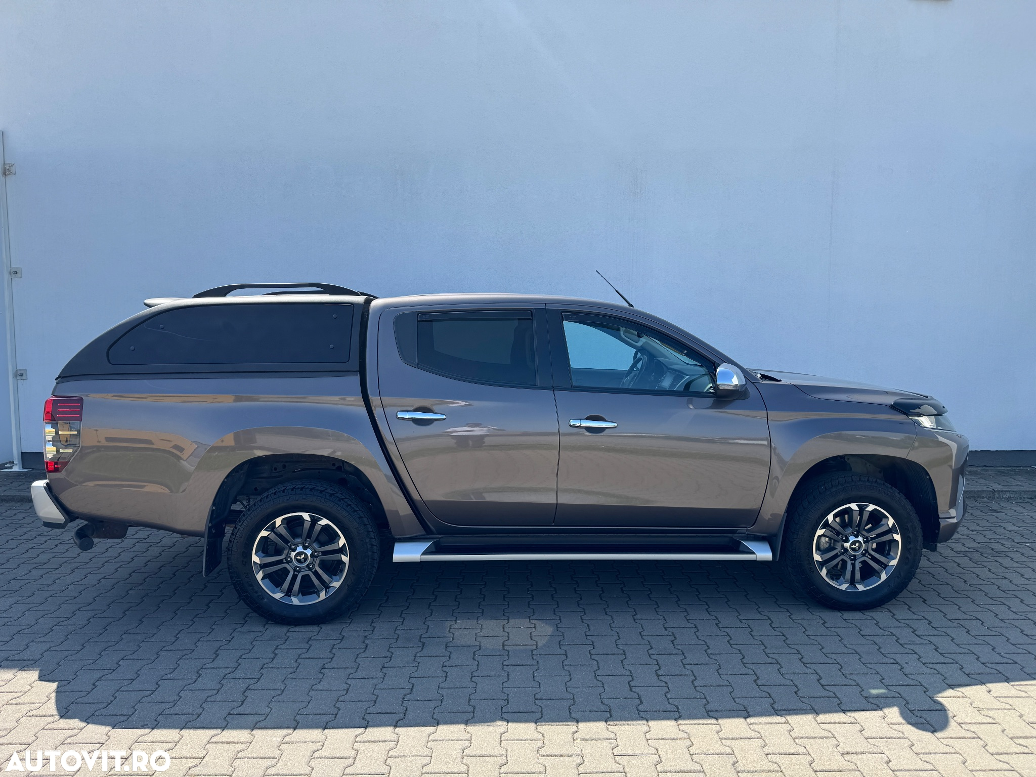 Mitsubishi L200 Pick Up 4x4 S&S Autm. Double Cab Plus - 3