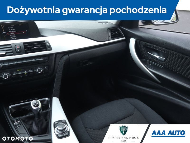 BMW Seria 3 - 10
