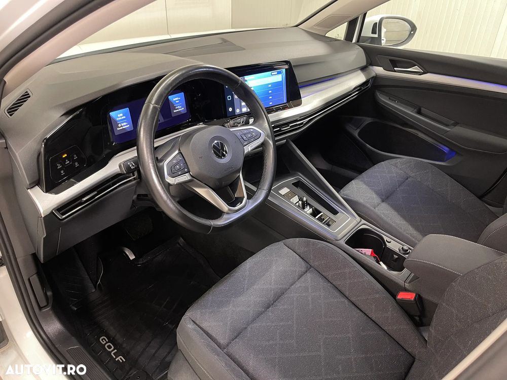 Volkswagen Golf 1.5 eTSI MHEV 150CP DSG Life - 5