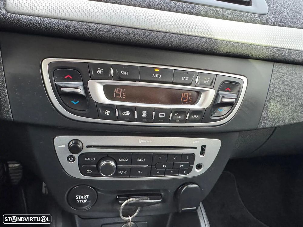 Renault Mégane Sport Tourer 1.5 dCi Limited - 31