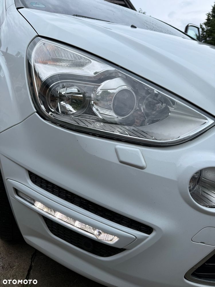 Ford S-Max 2.0 TDCi DPF Titanium X - 26