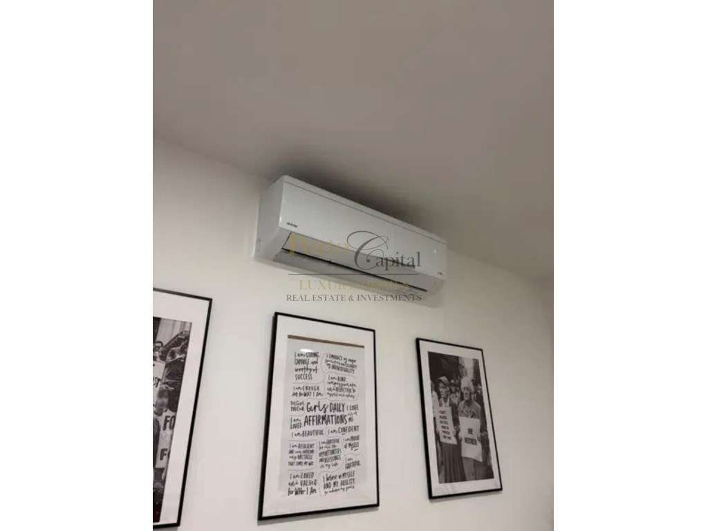 Espaço comercial com luz natural e montra para a rua na Senhora da ... - Grande imagem: 2/24