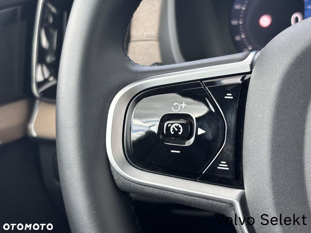 Volvo XC 90 - 13