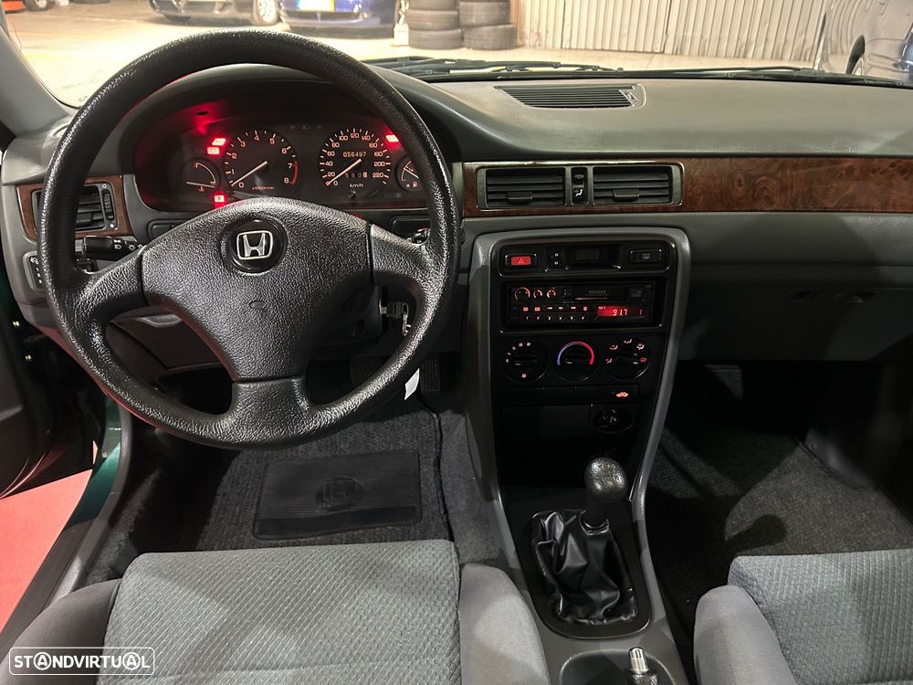 Honda Civic 1.4i - 8