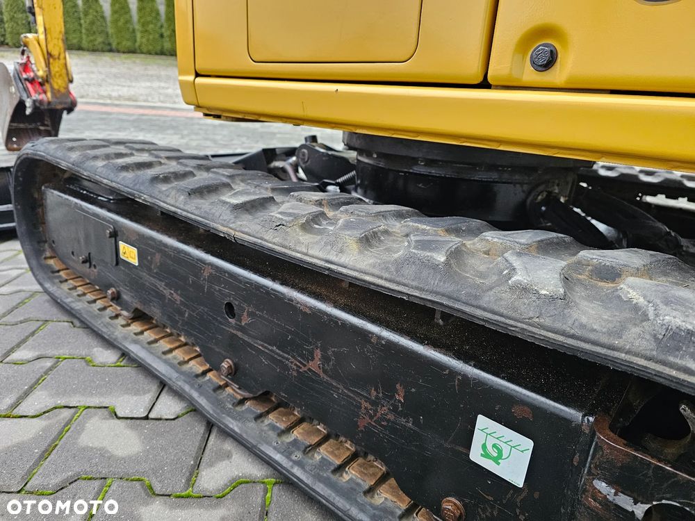 Caterpillar 301.8 05A - 17