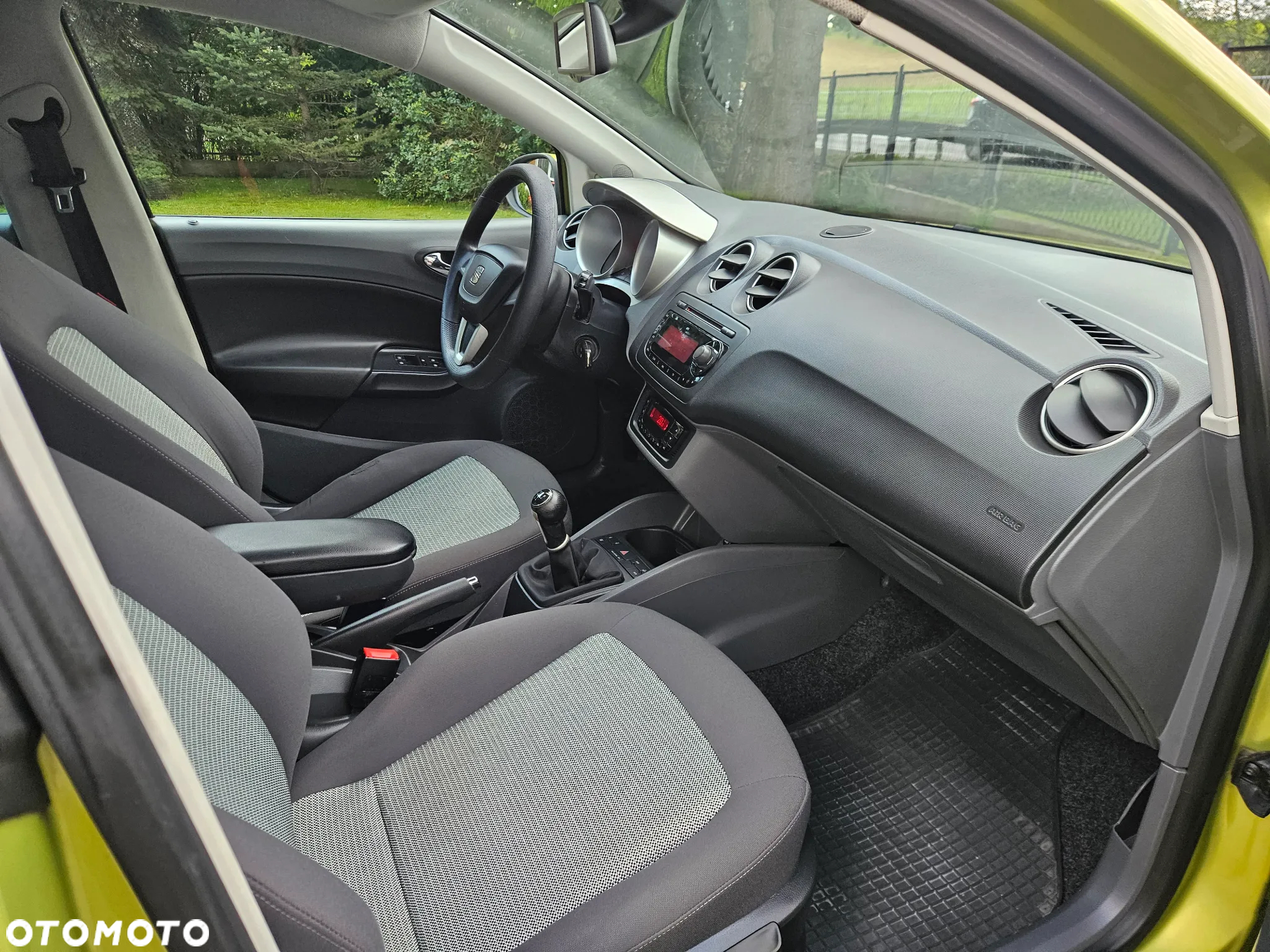 Seat Ibiza 1.6 16V Stylance - 23