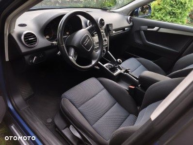 Audi A3 Sportback - 6