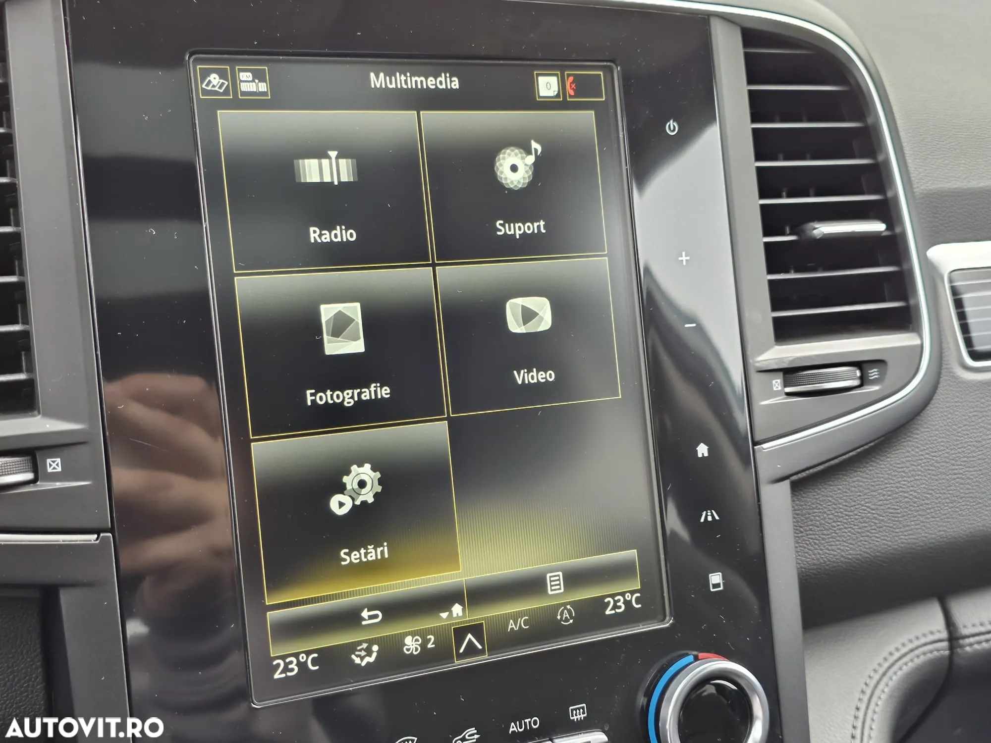 Renault Koleos BLUE dCi 185 X-tronic ZEN - 18