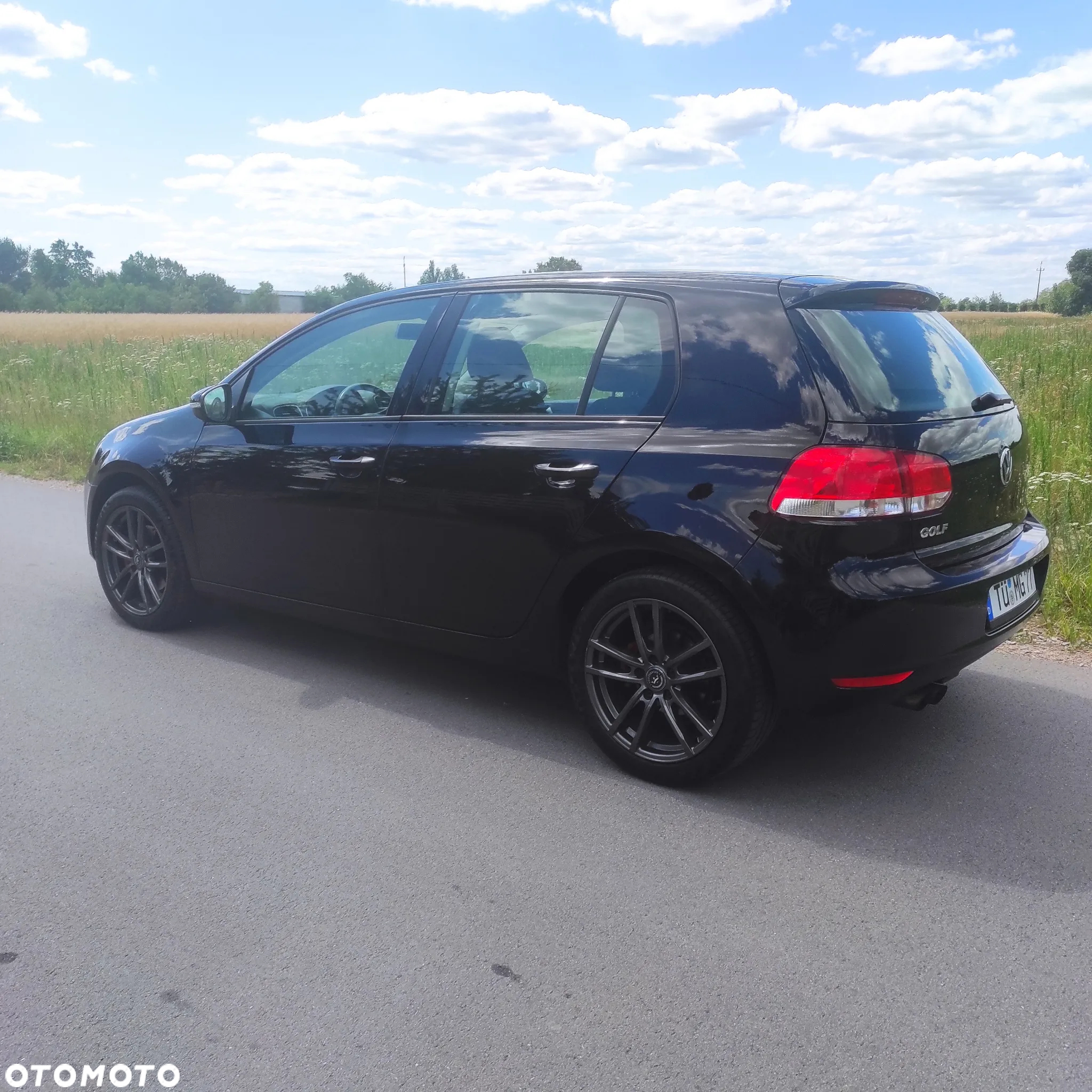 Volkswagen Golf - 5