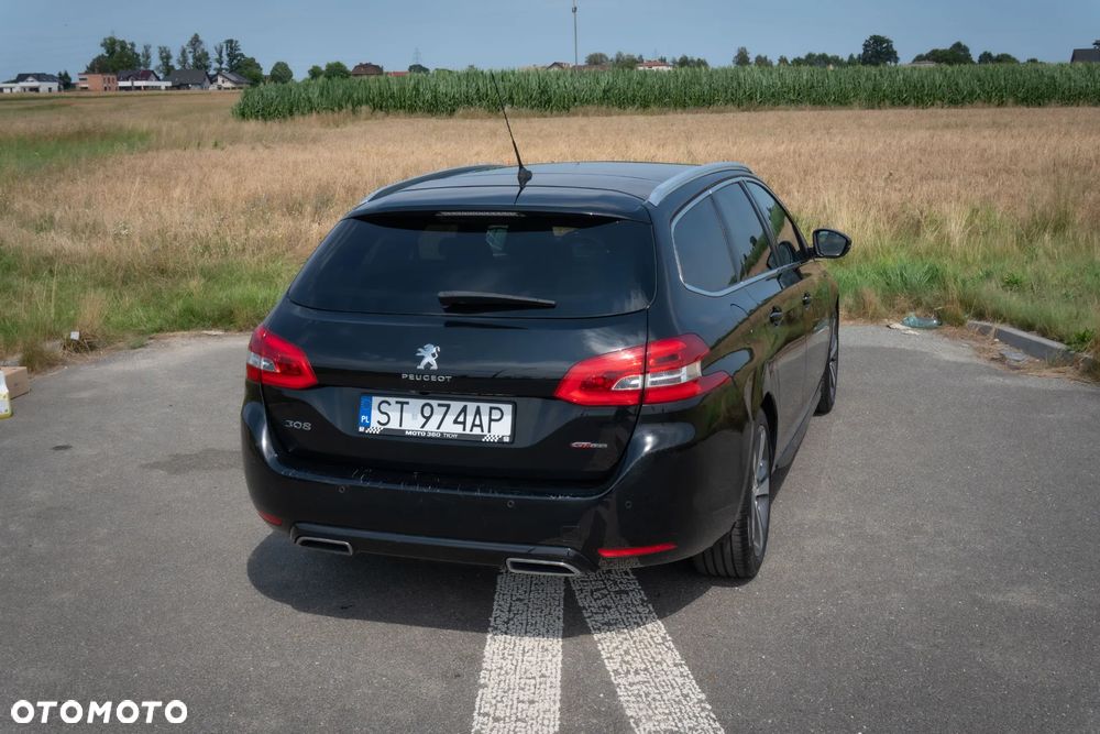Peugeot 308 1.2 PureTech GPF GT Pack S&S - 32