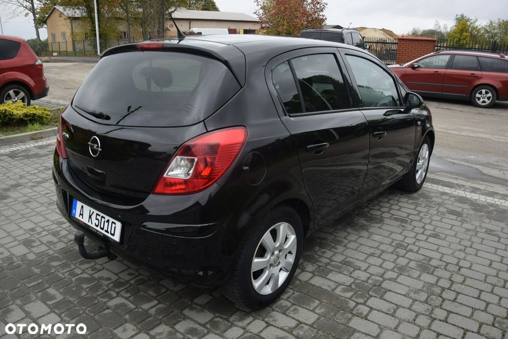 Opel Corsa 1.4 16V Edition - 11