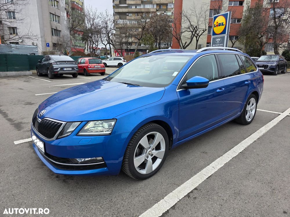 Skoda Octavia 2.0 TDI DSG Premium Edition - 1