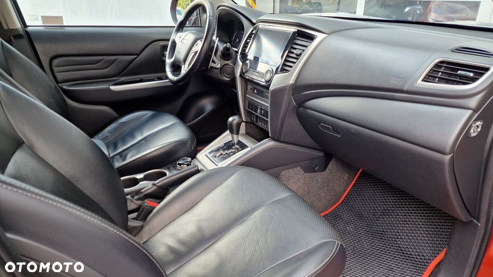 Mitsubishi L200 - 17