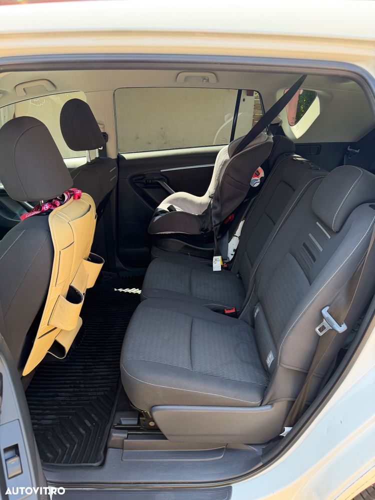 Toyota Verso 1.8 Valvematic Multidrive S Sol - 9