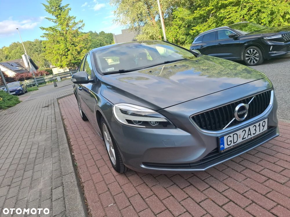 Volvo V40 T3 Drive-E Kinetic - 2